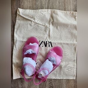 Zara Girls Jelly Sandals, Pink Size 13.5 USA, 30/31 EUR, NWT